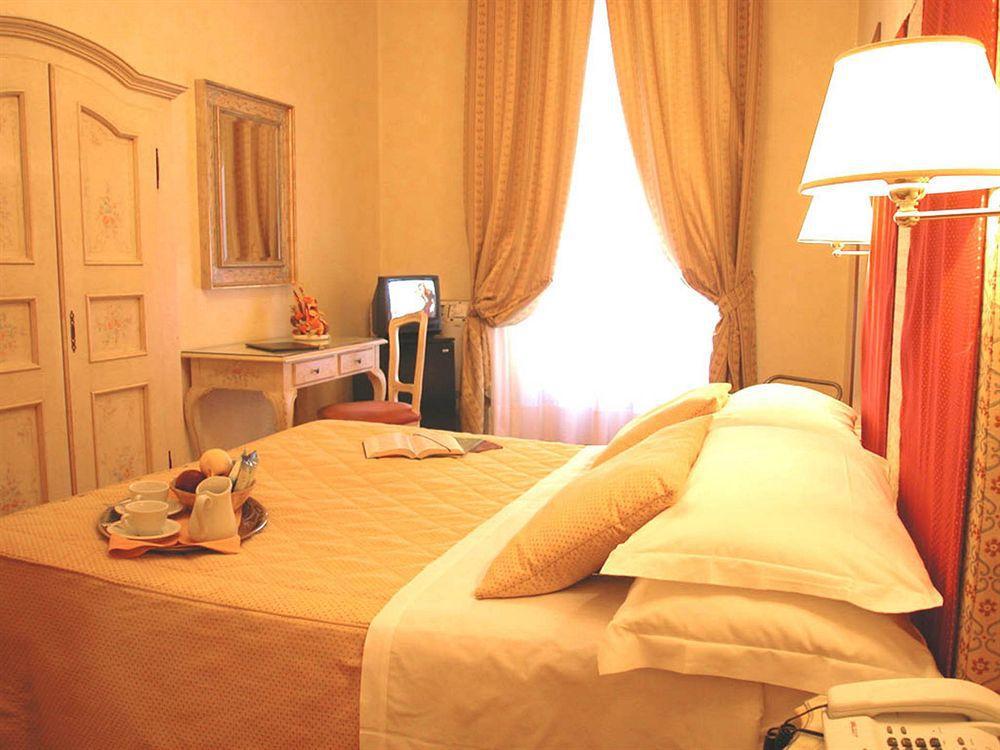 Hotel Cosimo De' Medici Флоренція Номер фото