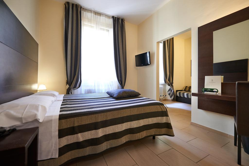 Hotel Cosimo De' Medici Флоренція Екстер'єр фото